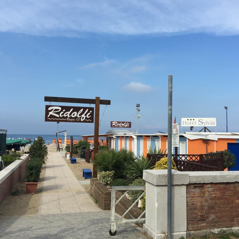 Hotel Athena Pesaro Exterior photo